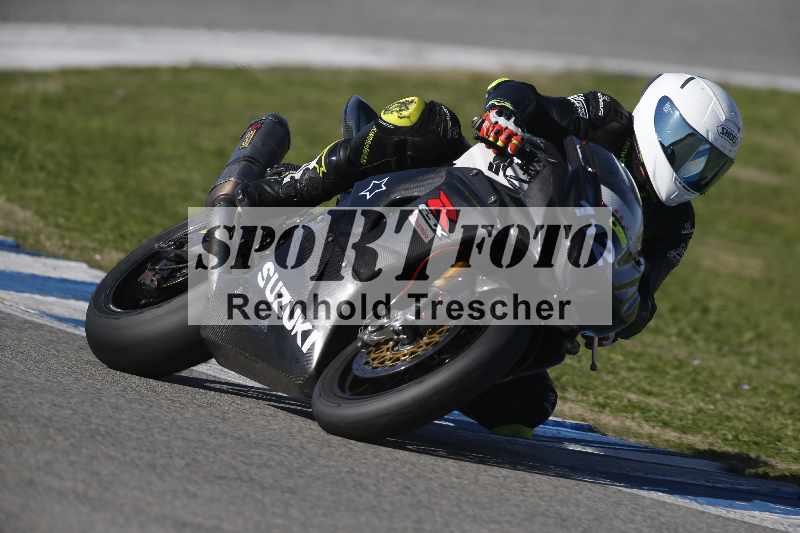 /Archiv-2024/02 29.01.-02.02.2024 Moto Center Thun Jerez/Gruppe schwarz-black/112